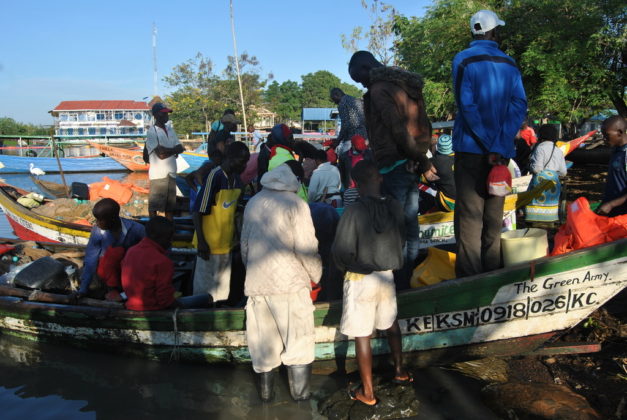 The coronavirus outbreak stops Chinese fish imports, as business booms for Kenyan fish traders.